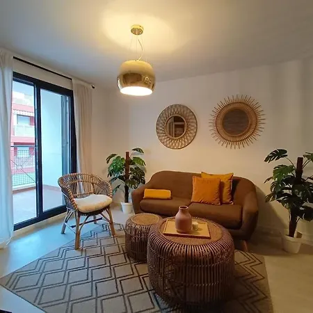 Alejandria Sur, 2hab, Terraza, Wifi, Piscina Y Garaje Aguadulce (Almeria)